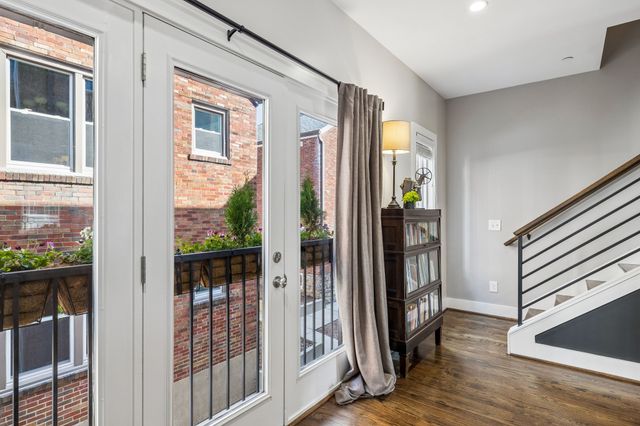 2003 Convent Pl Apt 6, Nashville, TN 37212