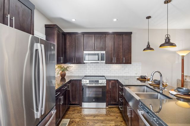 2003 Convent Pl Apt 6, Nashville, TN 37212