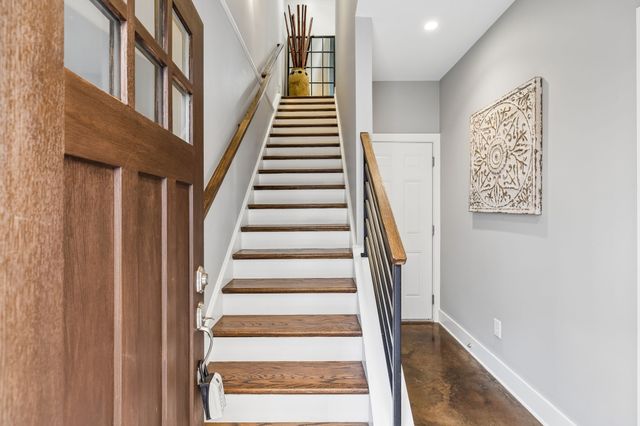 2003 Convent Pl Apt 6, Nashville, TN 37212