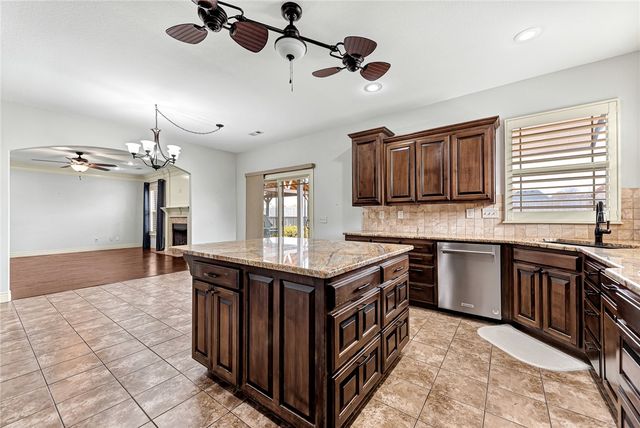 4280 W Water Lilly Court, Fayetteville, AR 72704