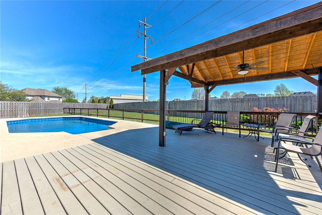 4280 W Water Lilly Court, Fayetteville, AR 72704