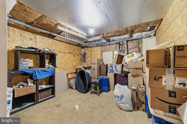 38 N DUPONT RD, Carneys Point, NJ 08069