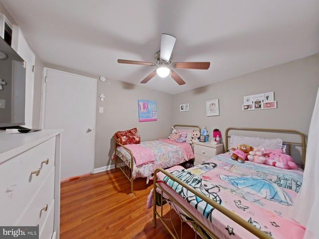 1413 GREEN VALLEY RD, Norristown, PA 19401