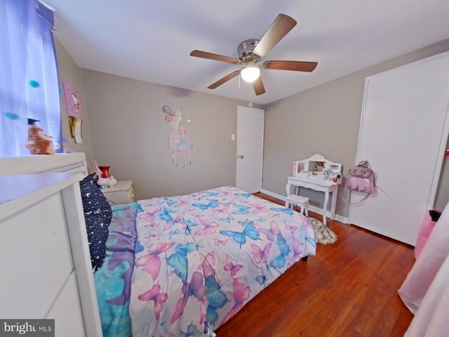 1413 GREEN VALLEY RD, Norristown, PA 19401