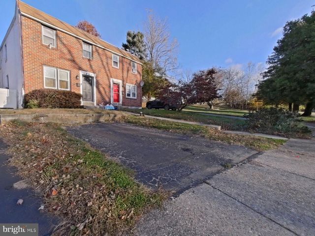1413 GREEN VALLEY RD, Norristown, PA 19401