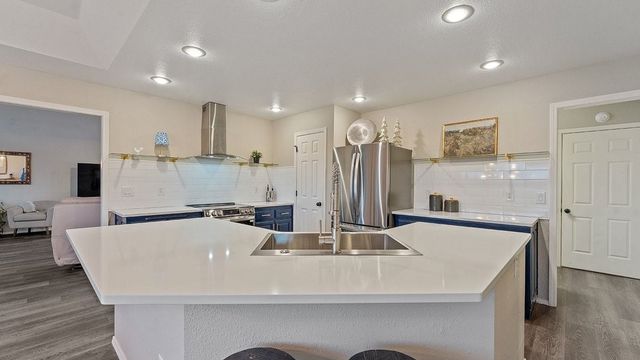 1 Evelynia Circle, Bella Vista, AR 72715