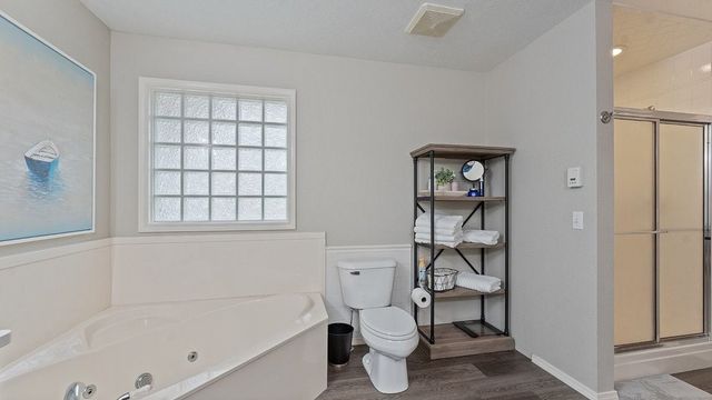 1 Evelynia Circle, Bella Vista, AR 72715