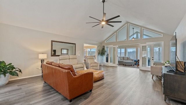 1 Evelynia Circle, Bella Vista, AR 72715