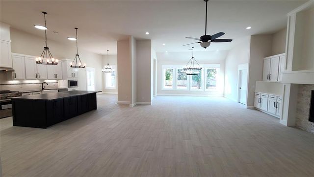 1308 W Harvard Way, Mustang, OK 73064