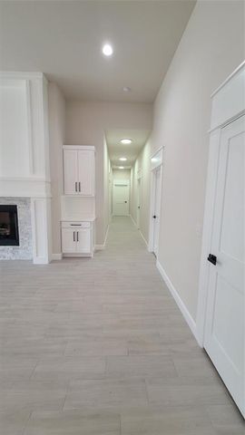1308 W Harvard Way, Mustang, OK 73064