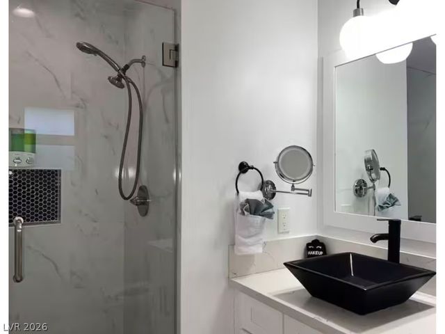 2708 West Oakey Boulevard, Las Vegas, NV 89102