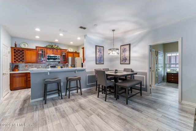 10901 BURNT MILL Road 2402, Jacksonville, FL 32256