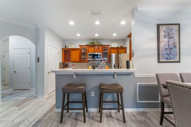 10901 BURNT MILL Road 2402, Jacksonville, FL 32256