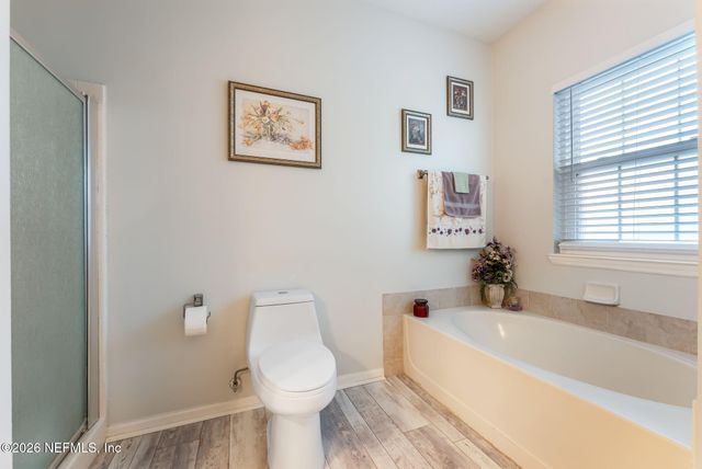 10901 BURNT MILL Road 2402, Jacksonville, FL 32256