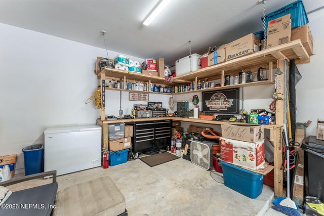 10901 BURNT MILL Road 2402, Jacksonville, FL 32256