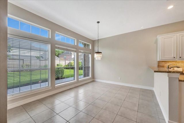 15511 Turtle Oak Court, Houston, TX 77059