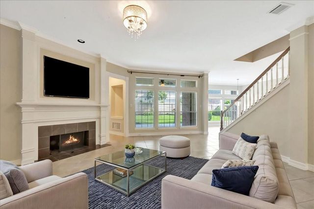 15511 Turtle Oak Court, Houston, TX 77059