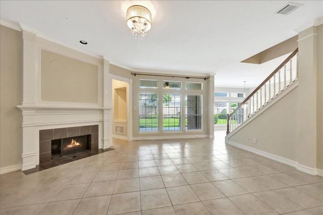 15511 Turtle Oak Court, Houston, TX 77059