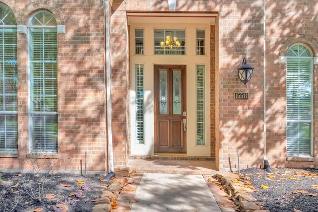 15511 Turtle Oak Court, Houston, TX 77059