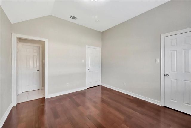 15511 Turtle Oak Court, Houston, TX 77059