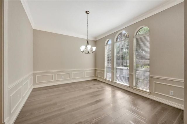 15511 Turtle Oak Court, Houston, TX 77059