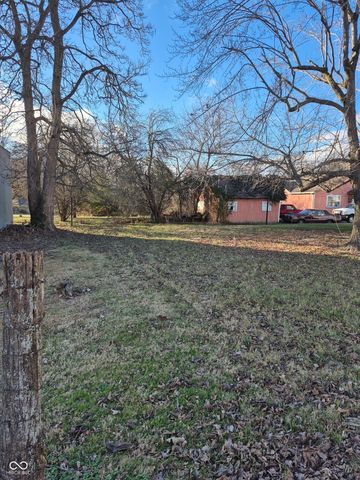 835 Allen Street, Scottsburg, IN 47170