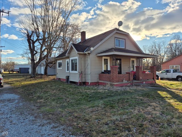 835 Allen Street, Scottsburg, IN 47170