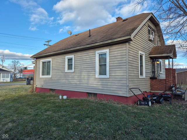835 Allen Street, Scottsburg, IN 47170