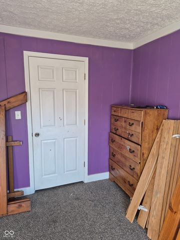 835 Allen Street, Scottsburg, IN 47170