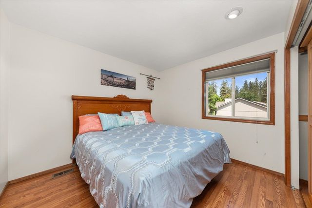 16324 N Cimmeron Ct, Nine Mile Falls, WA 99026