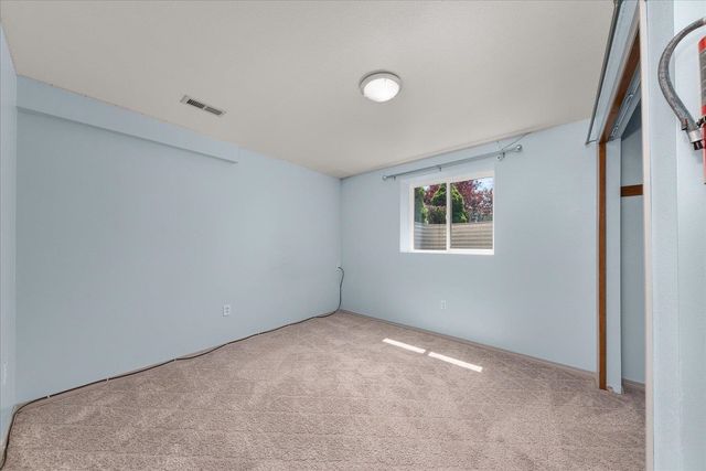 16324 N Cimmeron Ct, Nine Mile Falls, WA 99026