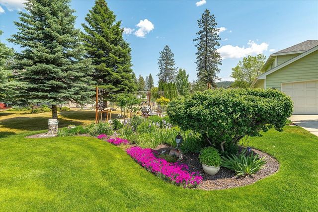 16324 N Cimmeron Ct, Nine Mile Falls, WA 99026