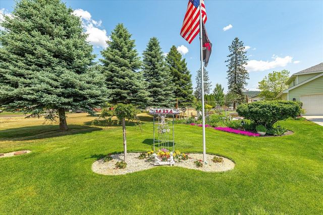 16324 N Cimmeron Ct, Nine Mile Falls, WA 99026