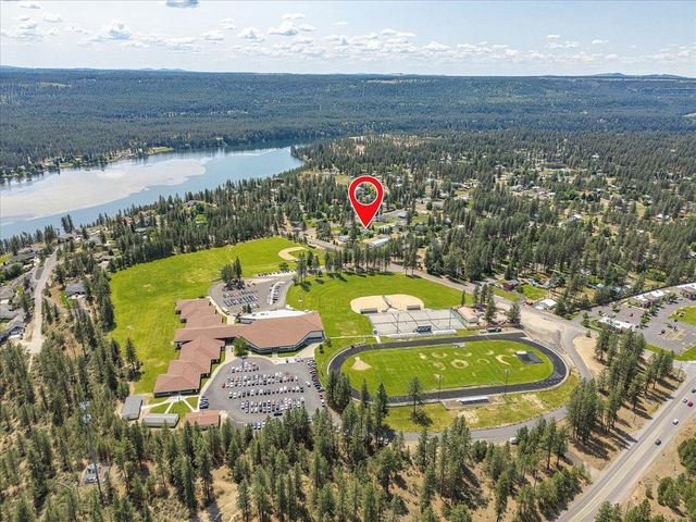 16324 N Cimmeron Ct, Nine Mile Falls, WA 99026