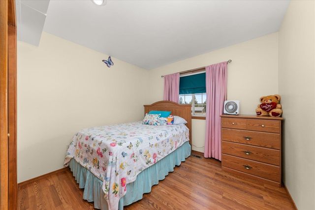 16324 N Cimmeron Ct, Nine Mile Falls, WA 99026