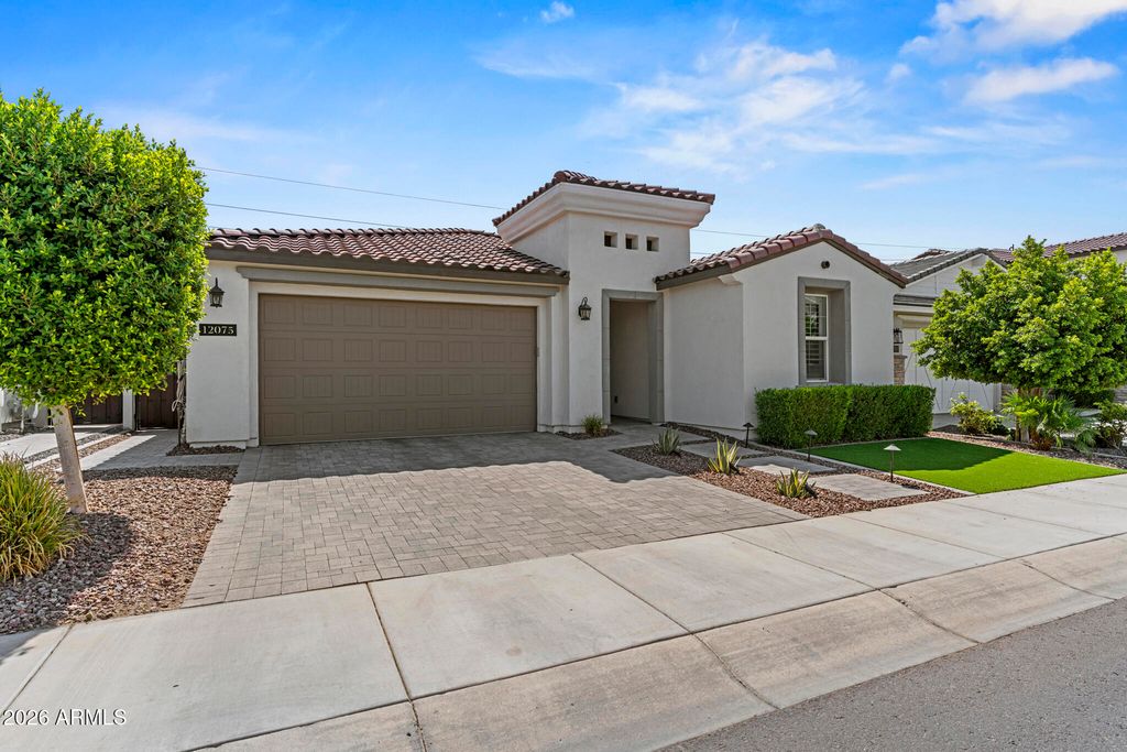12075 N LUCKENBACH Street, Surprise, AZ 85388 — photo 3