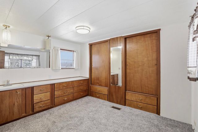 41210 N Newport Hwy Hwy, Elk, WA 99009