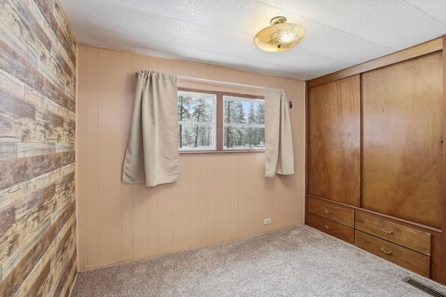 41210 N Newport Hwy Hwy, Elk, WA 99009