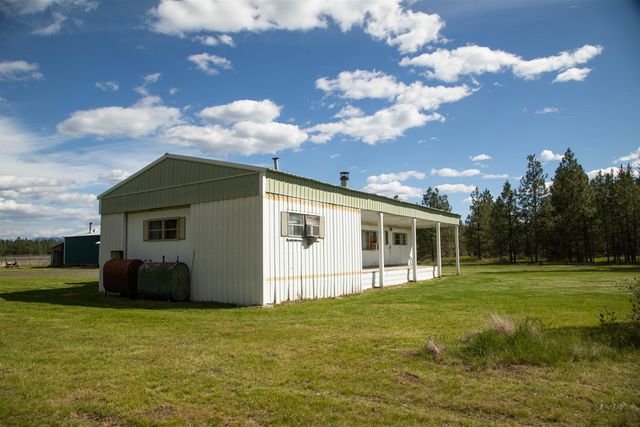 41210 N Newport Hwy Hwy, Elk, WA 99009