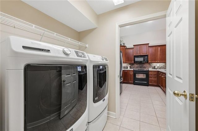 7104 Hedge Lane Terrace, Shawnee, KS 66227