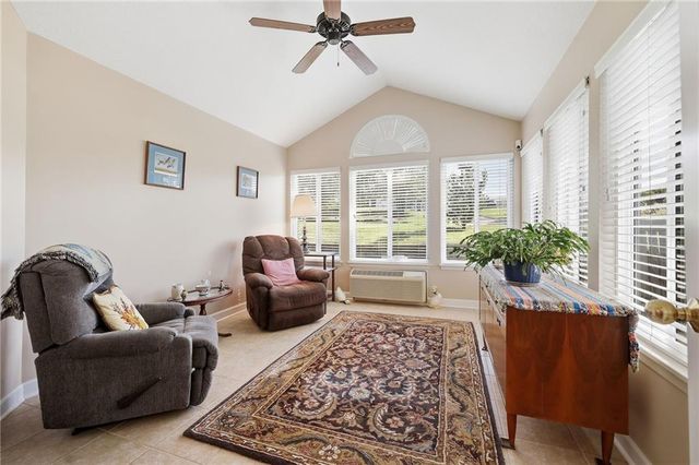 7104 Hedge Lane Terrace, Shawnee, KS 66227
