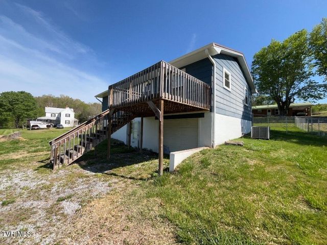 965 Roaring Fork Road, Greeneville, TN 37745