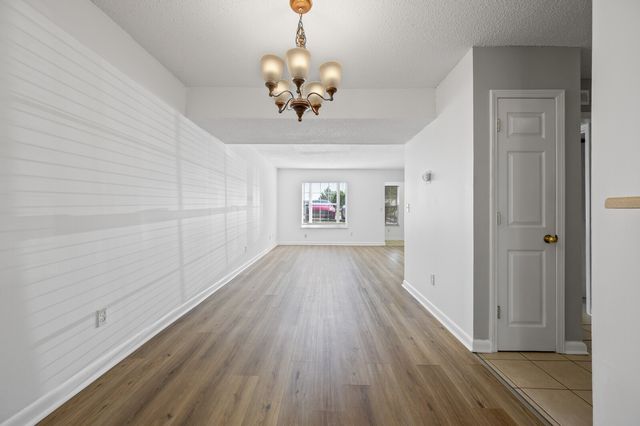 1814 Dr Martin Luther King Jr B, Murfreesboro, TN 37130