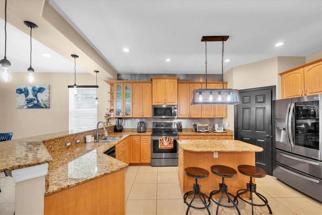 8930 N NEWPORT AVENUE, Tampa, FL 33604