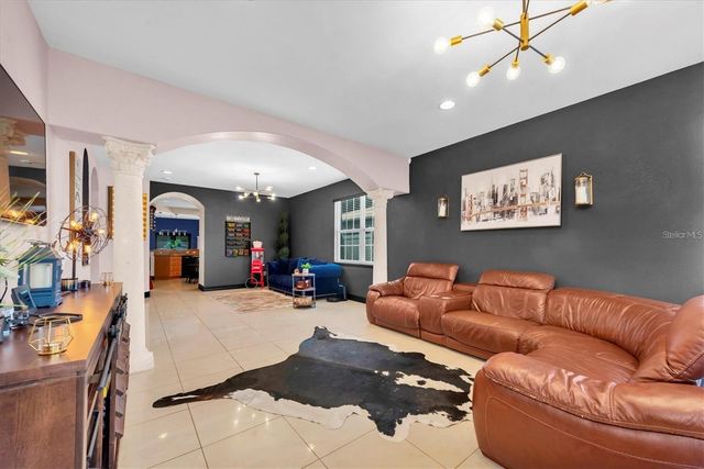 8930 N NEWPORT AVENUE, Tampa, FL 33604