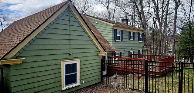 9 Howe Ave, Shrewsbury, MA 01545