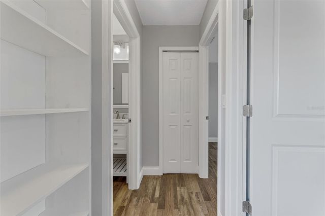 301 ORANGE BLOSSOM DRIVE, Winter Haven, FL 33880