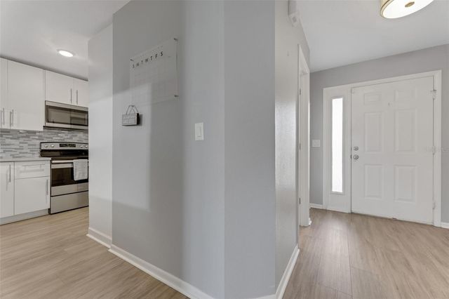 301 ORANGE BLOSSOM DRIVE, Winter Haven, FL 33880