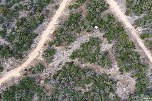 1048 SD 46067, Rocksprings, TX 78880