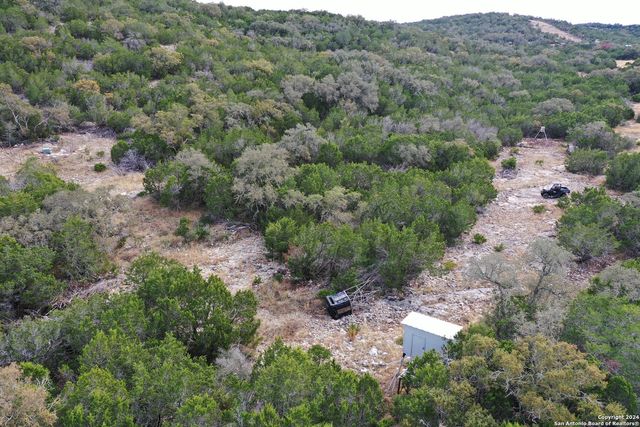 1048 SD 46067, Rocksprings, TX 78880